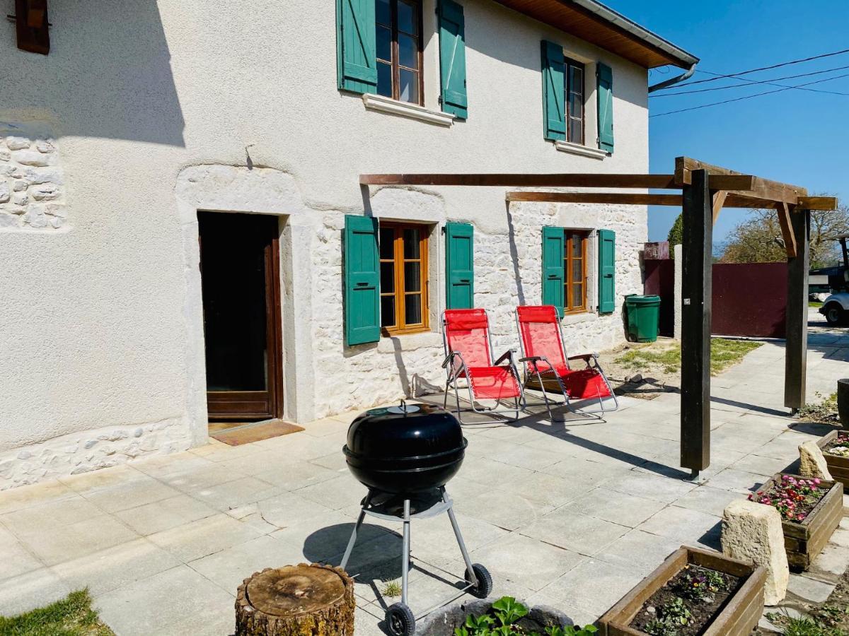 Les Villas Du Domaine De Suzel Vignieu Exterior foto